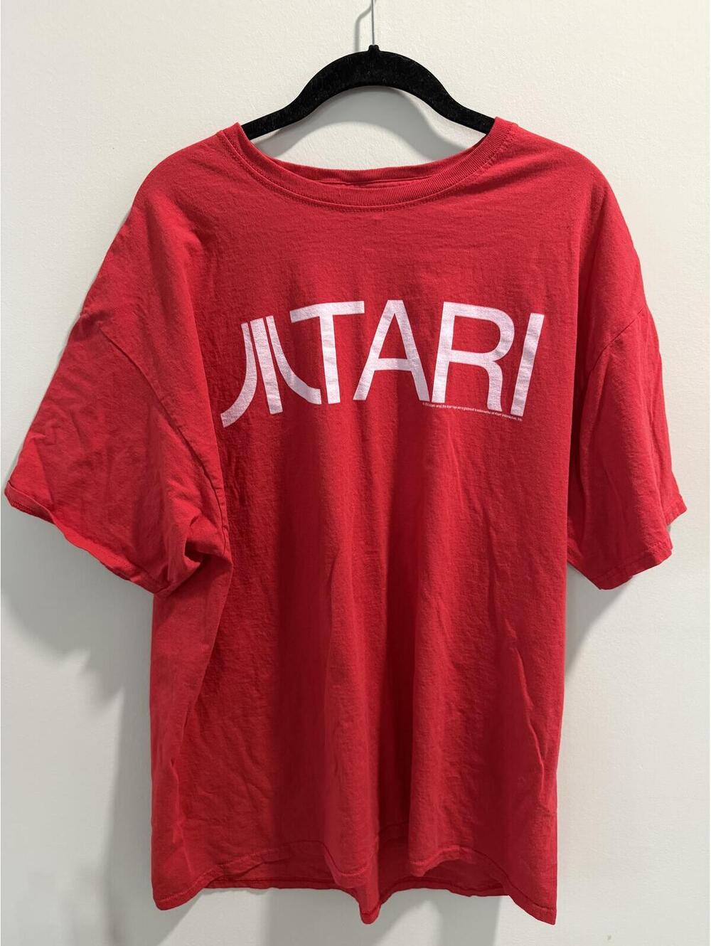 ATARI. Old School Short Sleeved T-shirt